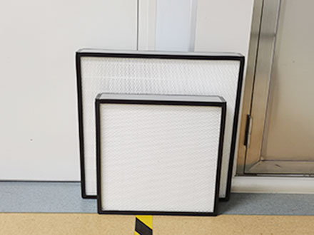 無(wú)塵車(chē)間中高效過(guò)濾器更換時(shí)間是多久